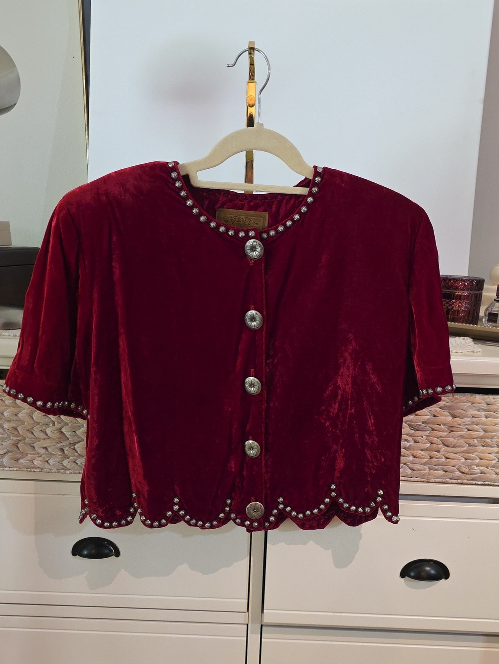 Double D Ranch Burgundy Velvet Short Sleeve Jacket Concho Buttons Vintage USA LG
